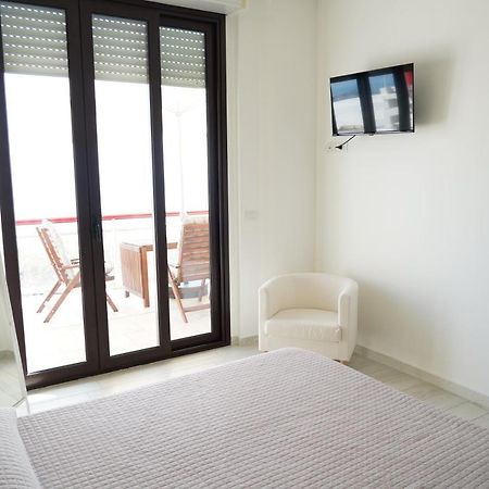 Sunrise Apartments Термолі Екстер'єр фото