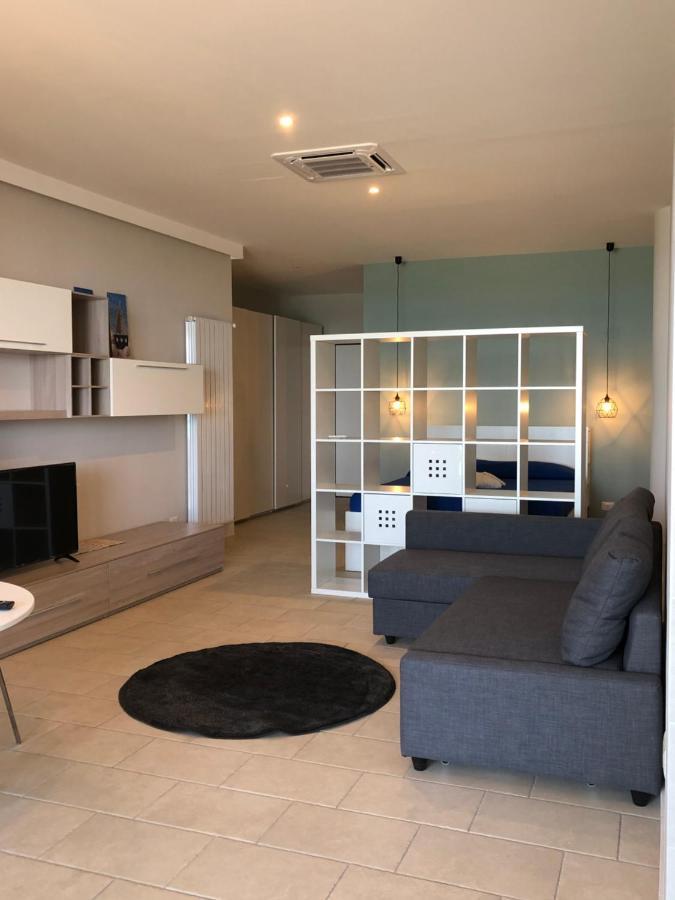 Sunrise Apartments Термолі Екстер'єр фото