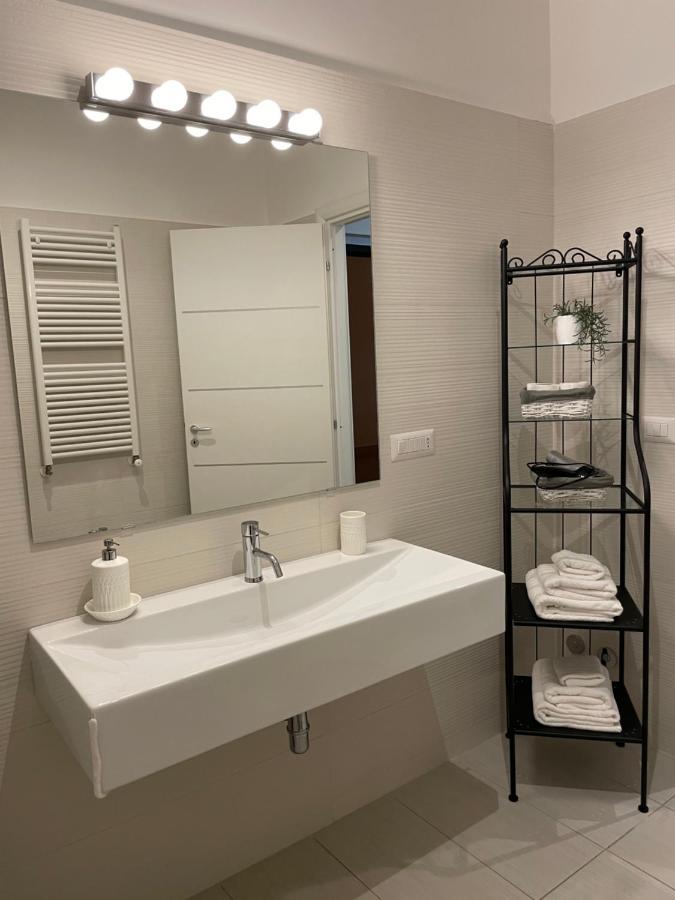 Sunrise Apartments Термолі Екстер'єр фото